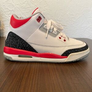 Air Jordan Retro 3